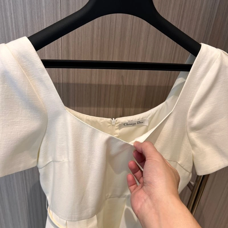 Unique Unclassified Brand Dress 147889