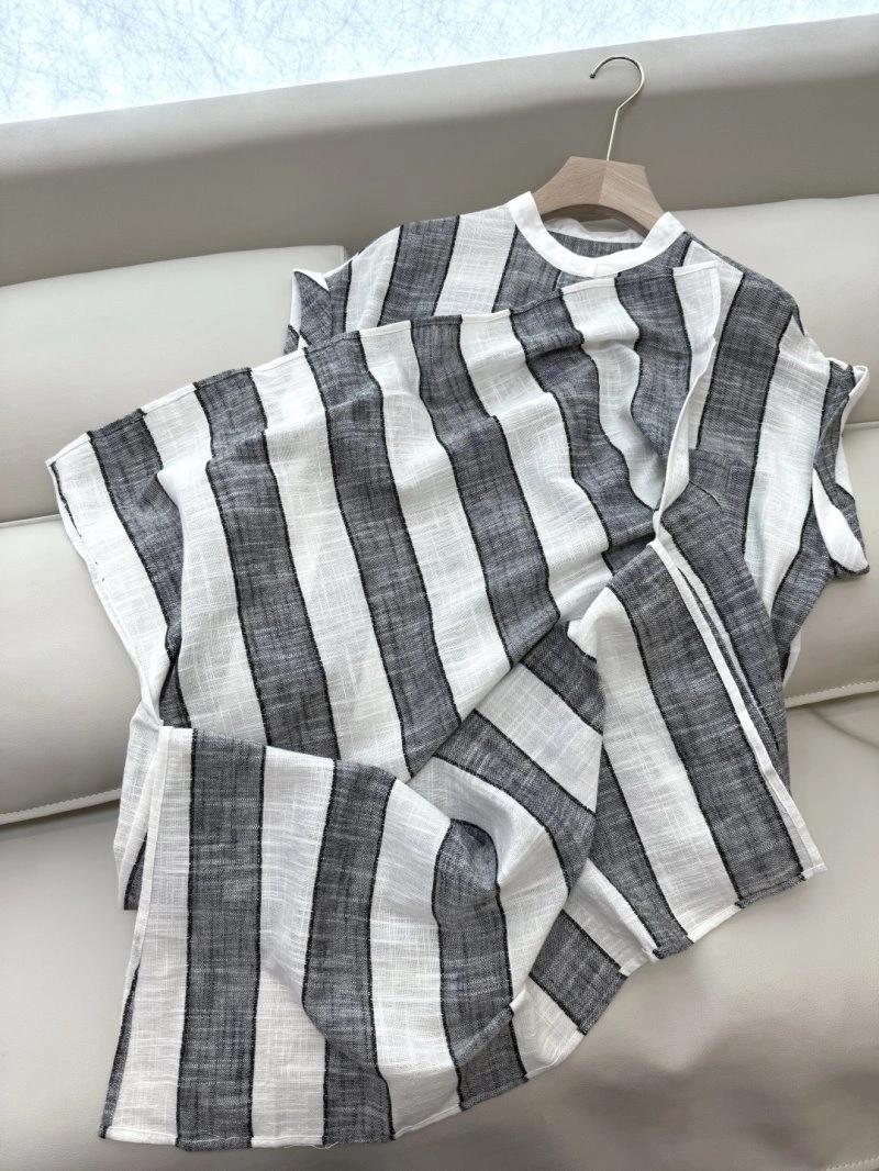 ModernLook Unclassified Brand Dress 147838