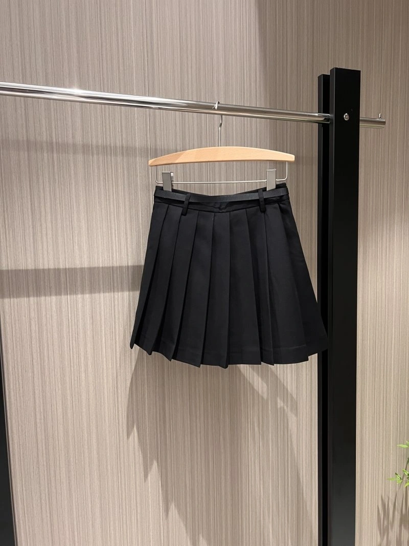 Efficient Unclassified Brand Dress 147818