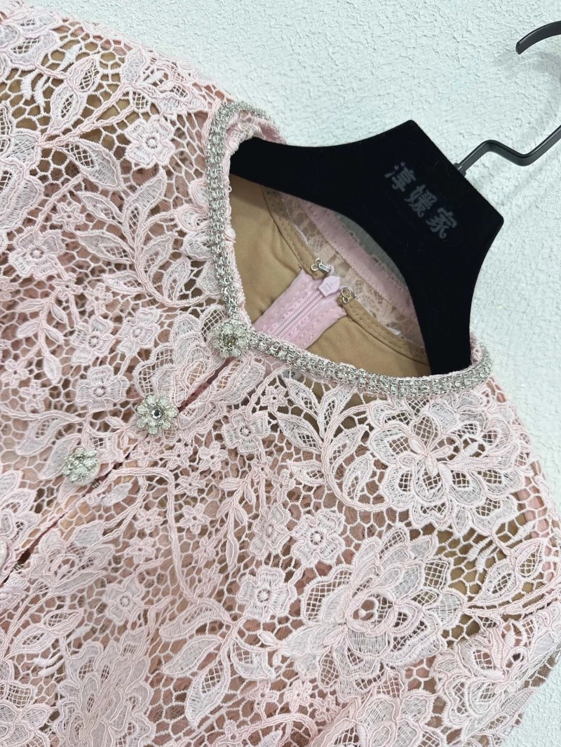 Reliable Unclassified Brand Dress 147780