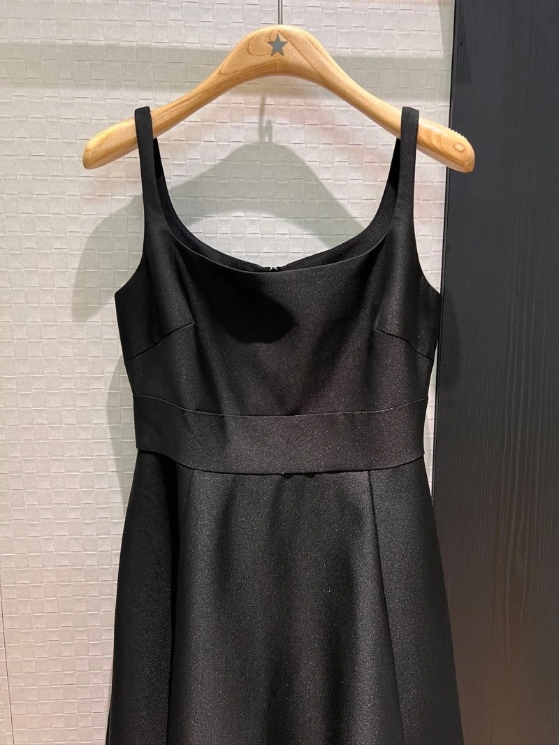 OdorResistant Unclassified Brand Dress 154211