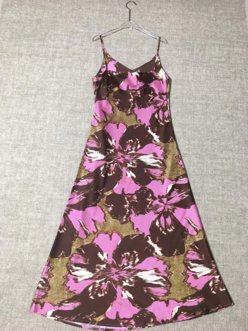 Resilient Unclassified Brand Dress 154194