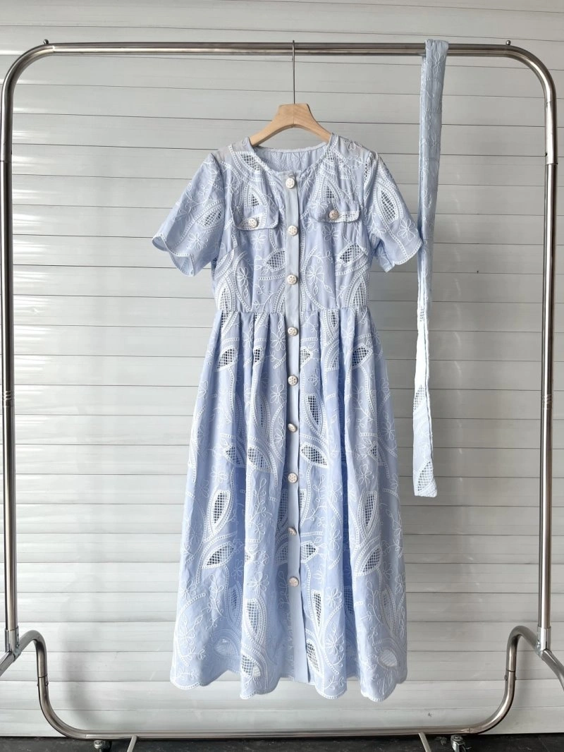 Unique Unclassified Brand Dress 154212