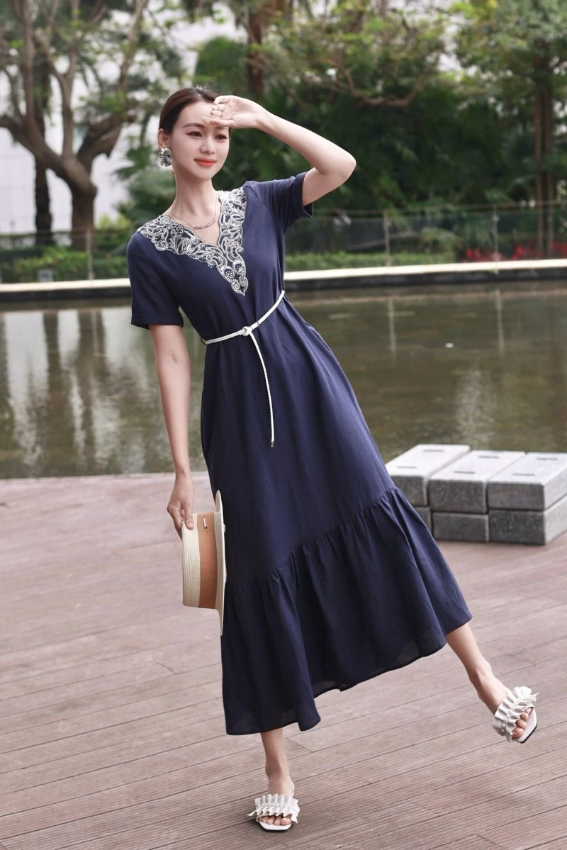 Soft Unclassified Brand Dress 154164