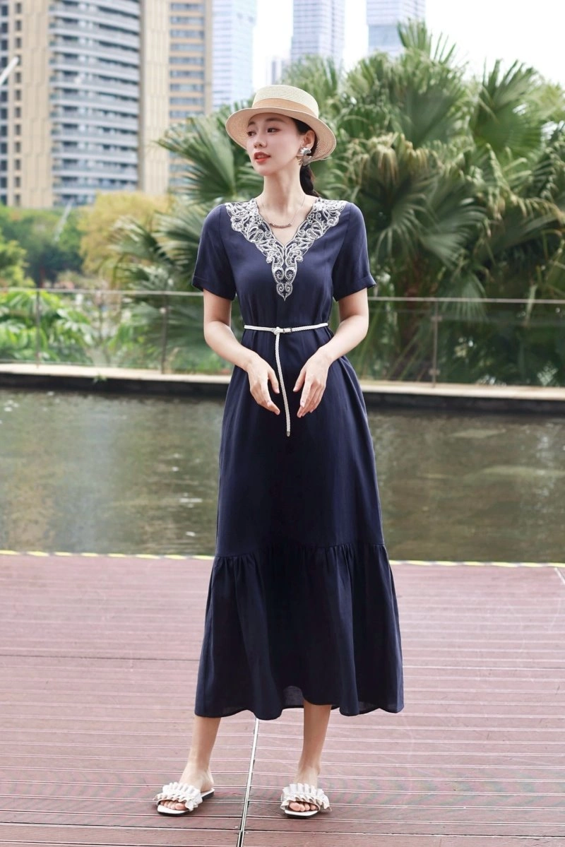 Soft Unclassified Brand Dress 154164