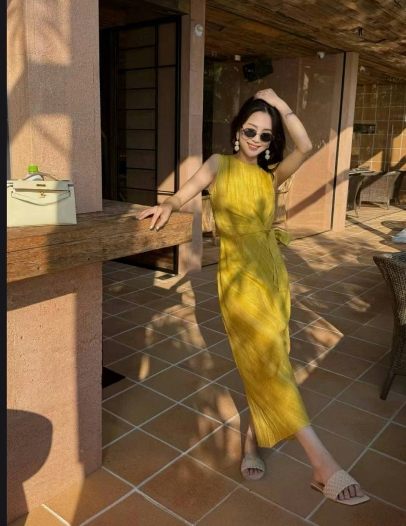 Timeless Unclassified Brand Dress 154136