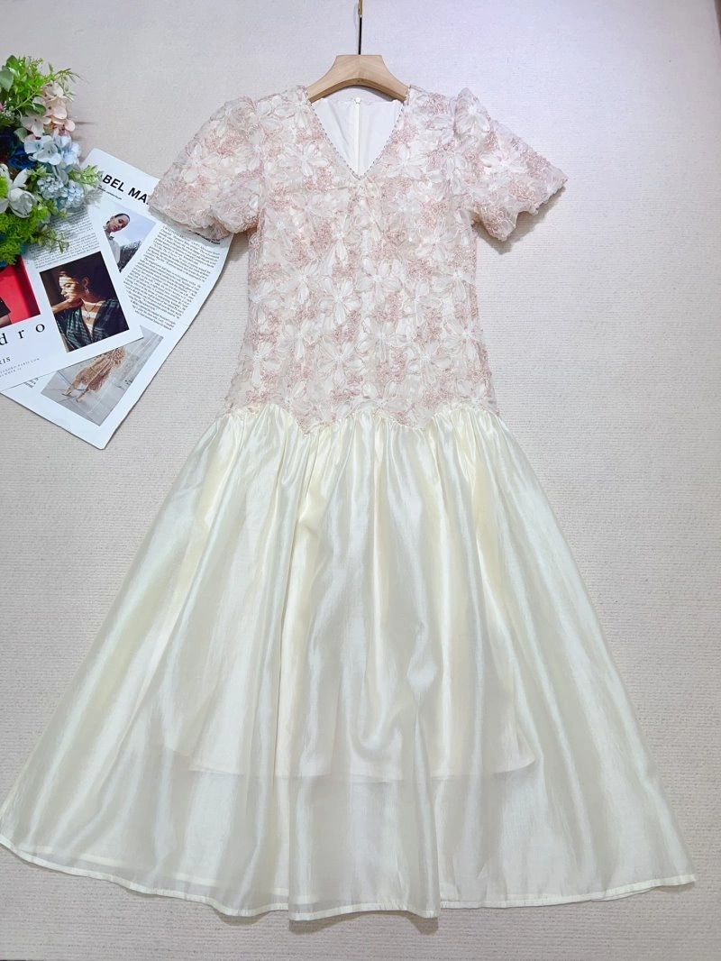 Modern Unclassified Brand Dress 154072