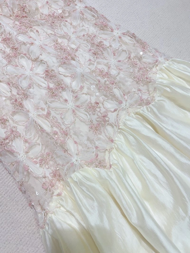 Modern Unclassified Brand Dress 154072