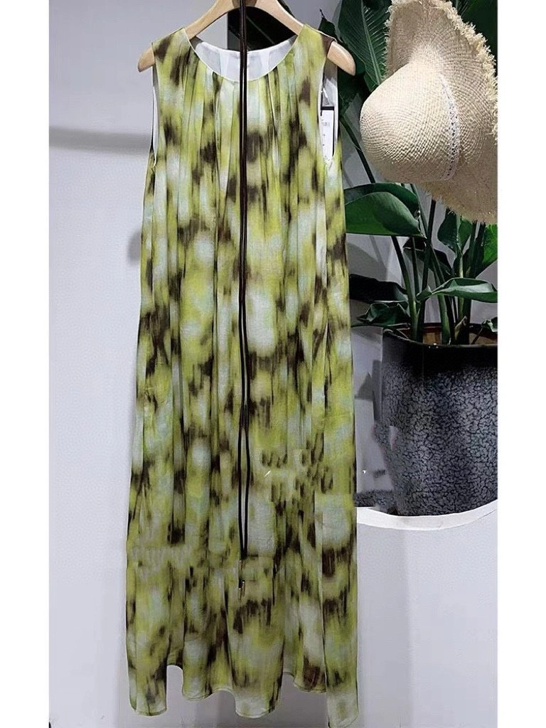 Lightweight Unclassified Brand Dress 154074