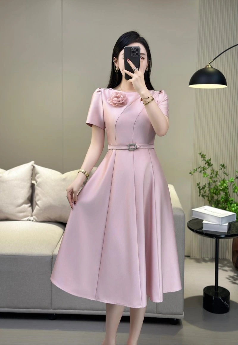 Bold Unclassified Brand Dress 154054