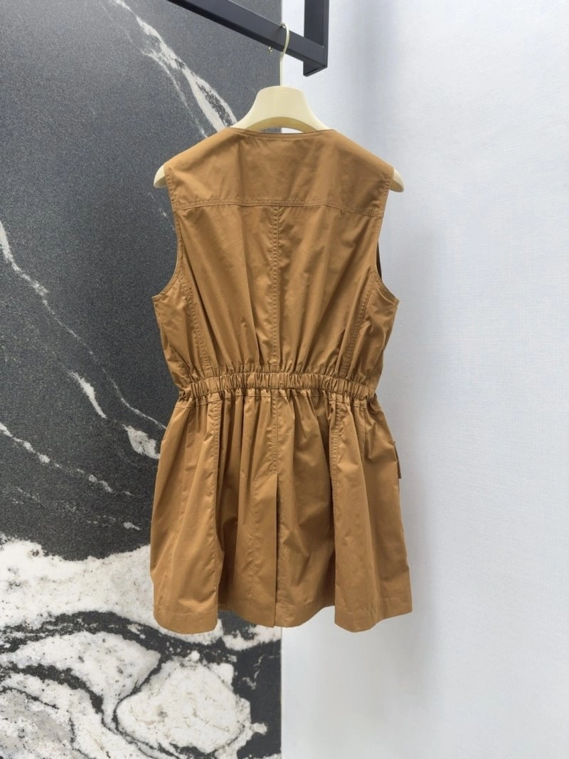 WrinkleFree Unclassified Brand Dress 154050