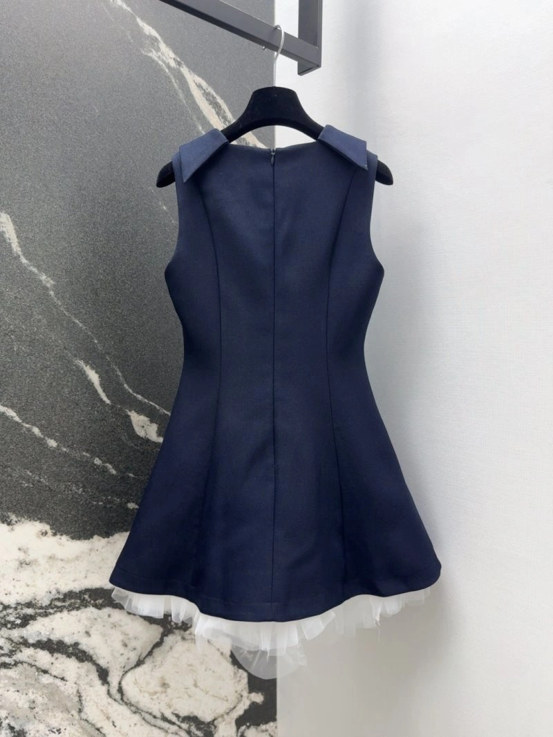 UrbanChic Unclassified Brand Dress 153971