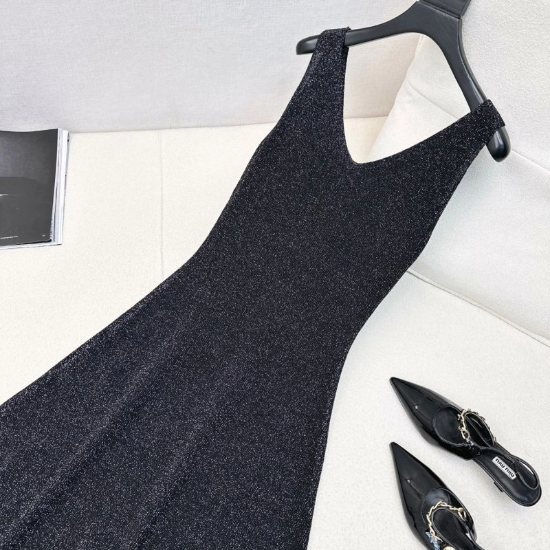 Unique Unclassified Brand Dress 153962