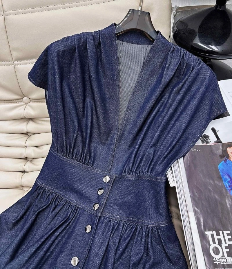 Contemporary Unclassified Brand Dress 153914