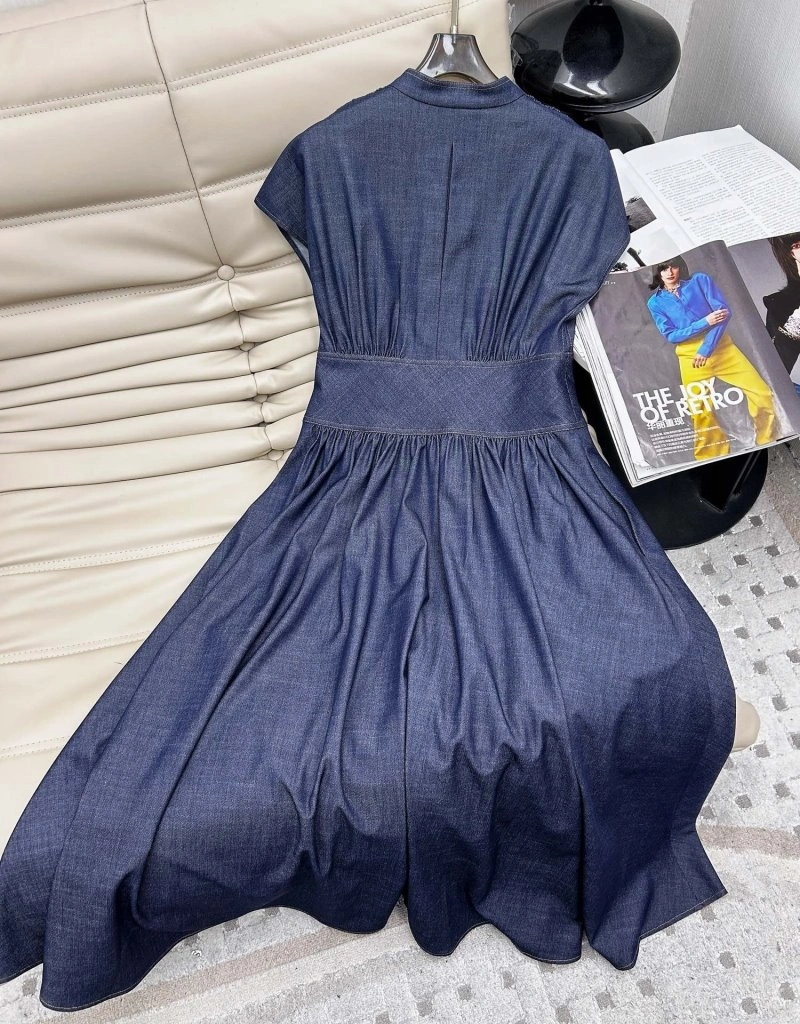 Contemporary Unclassified Brand Dress 153914