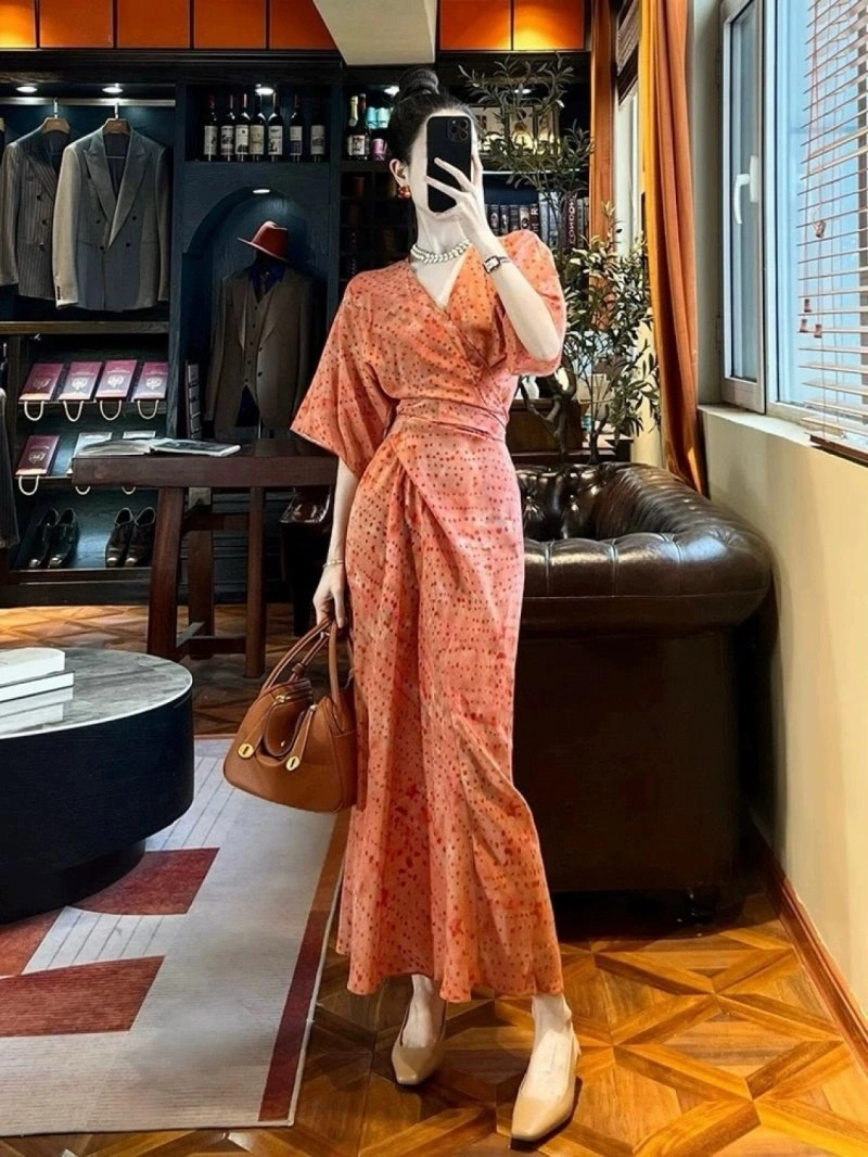 Vibrant Unclassified Brand Dress 152873