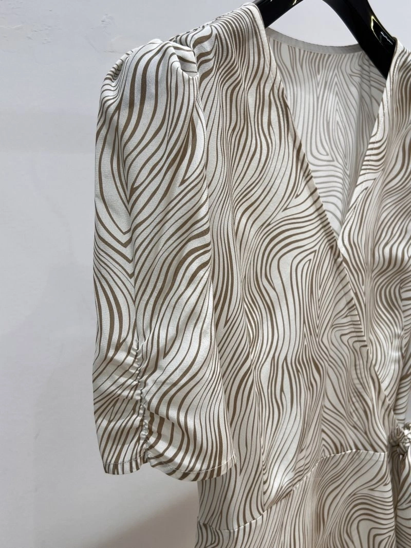 SmoothTexture Unclassified Brand Dress 152847