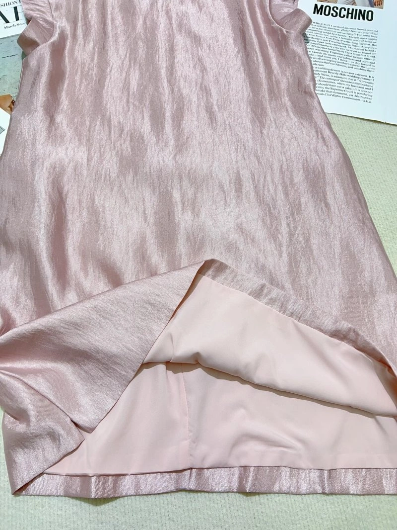 Snug Unclassified Brand Dress 152836