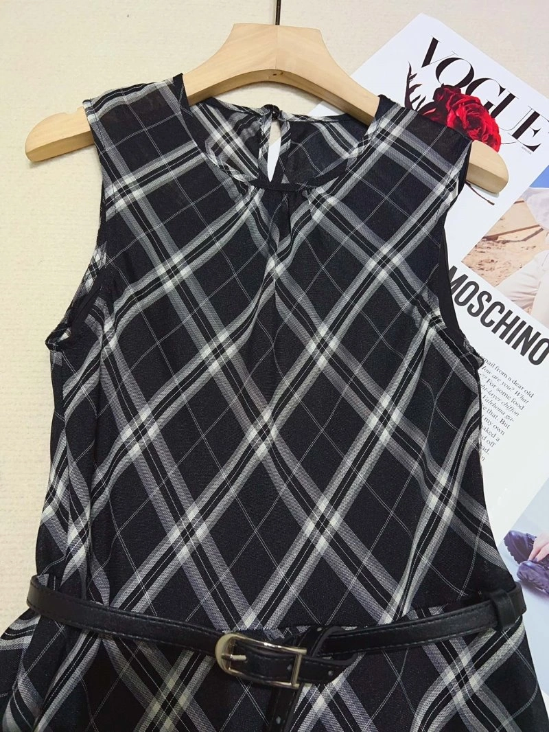 Cozy Unclassified Brand Dress 152824