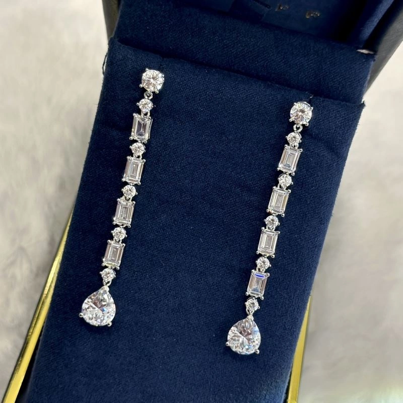 Functional Unclassified Brand Earrings 213767