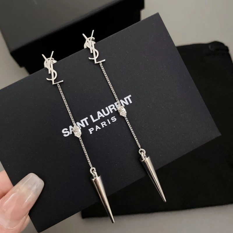 Unclassified Brand Earrings Elegant 213346