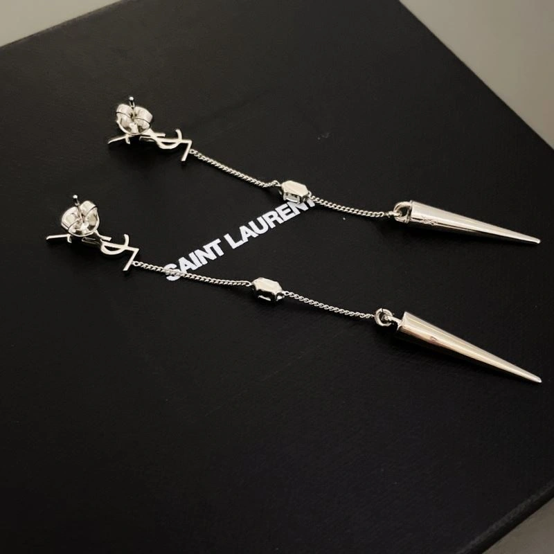 Unclassified Brand Earrings Elegant 213346