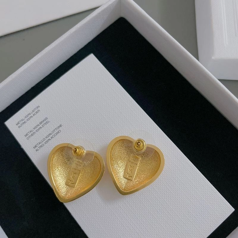 Unclassified Brand Earrings Stretchable 213373