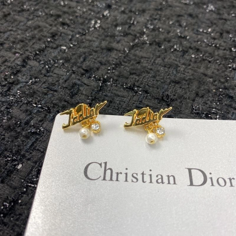 Unclassified Brand Earrings Sporty 213315