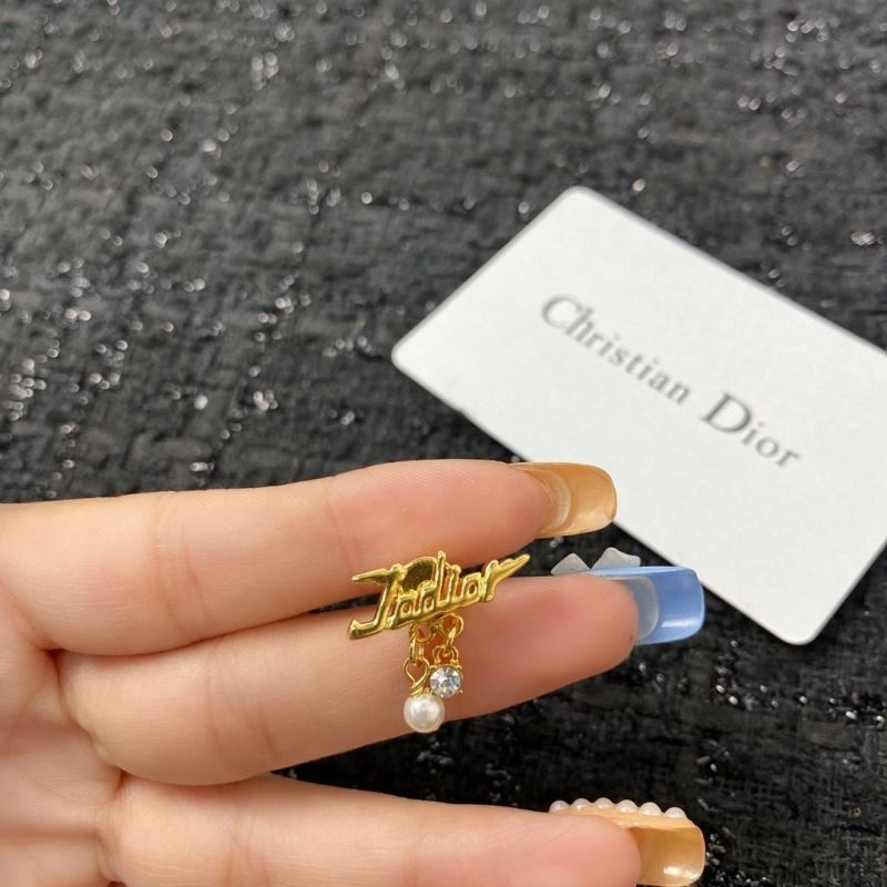 Unclassified Brand Earrings Sporty 213315