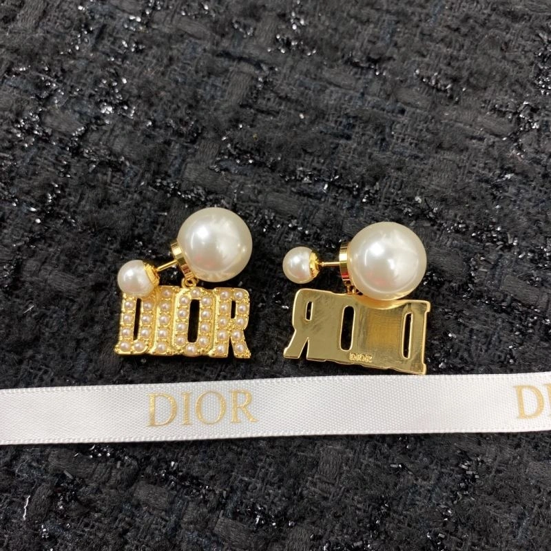 WellDesigned Unclassified Brand Earrings 213310