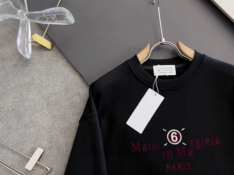 Efficient Unclassified Brand Hoodies 160024