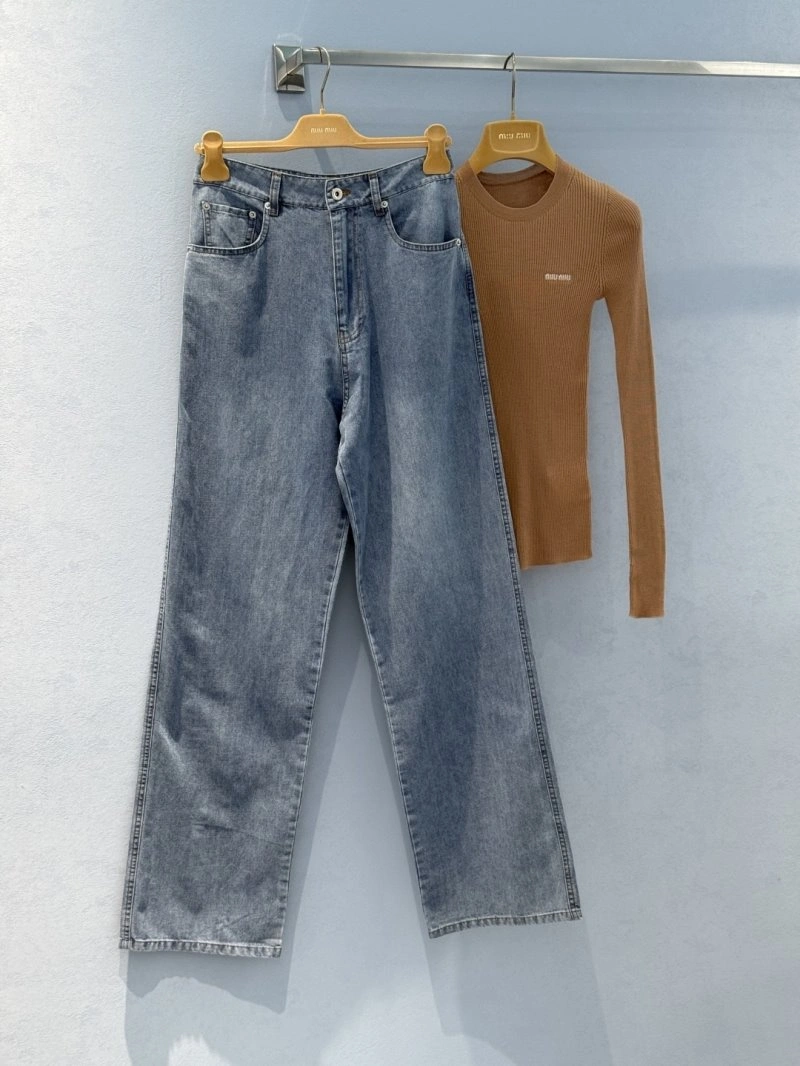 Sporty Unclassified Brand Jeans 150578