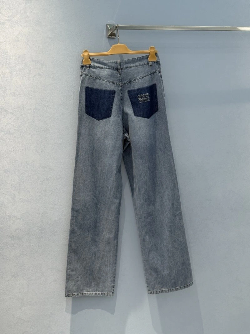 Sporty Unclassified Brand Jeans 150578