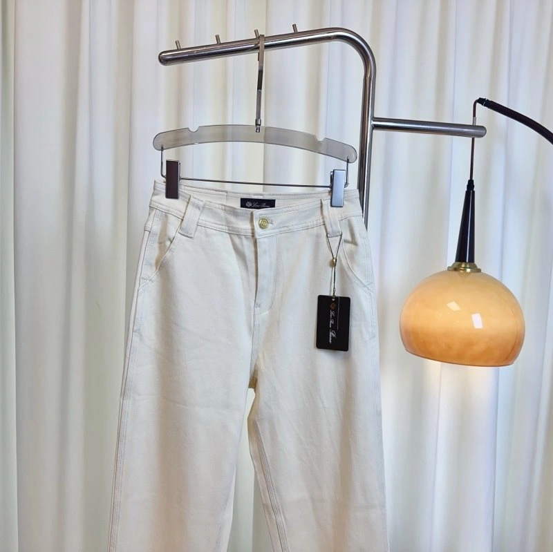 Affordable Unclassified Brand Jeans 150581