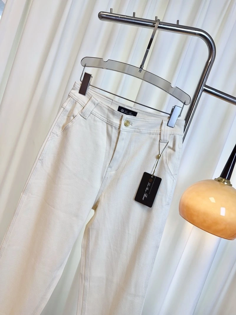 Affordable Unclassified Brand Jeans 150581