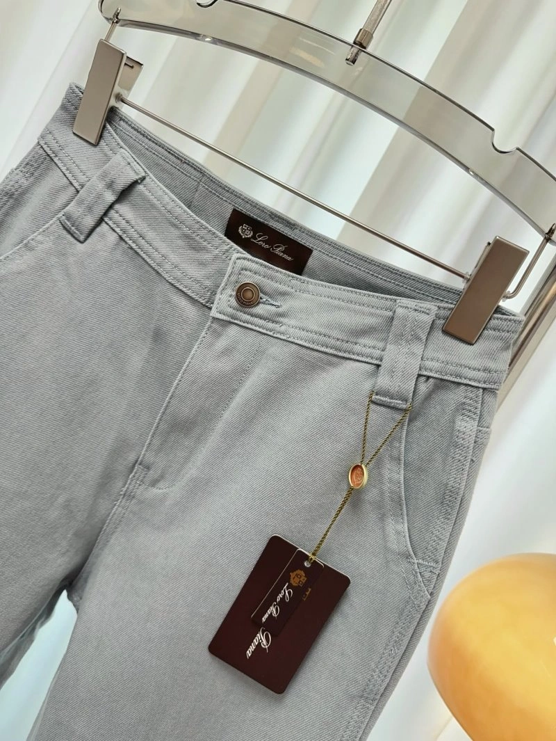 OdorResistant Unclassified Brand Jeans 150596