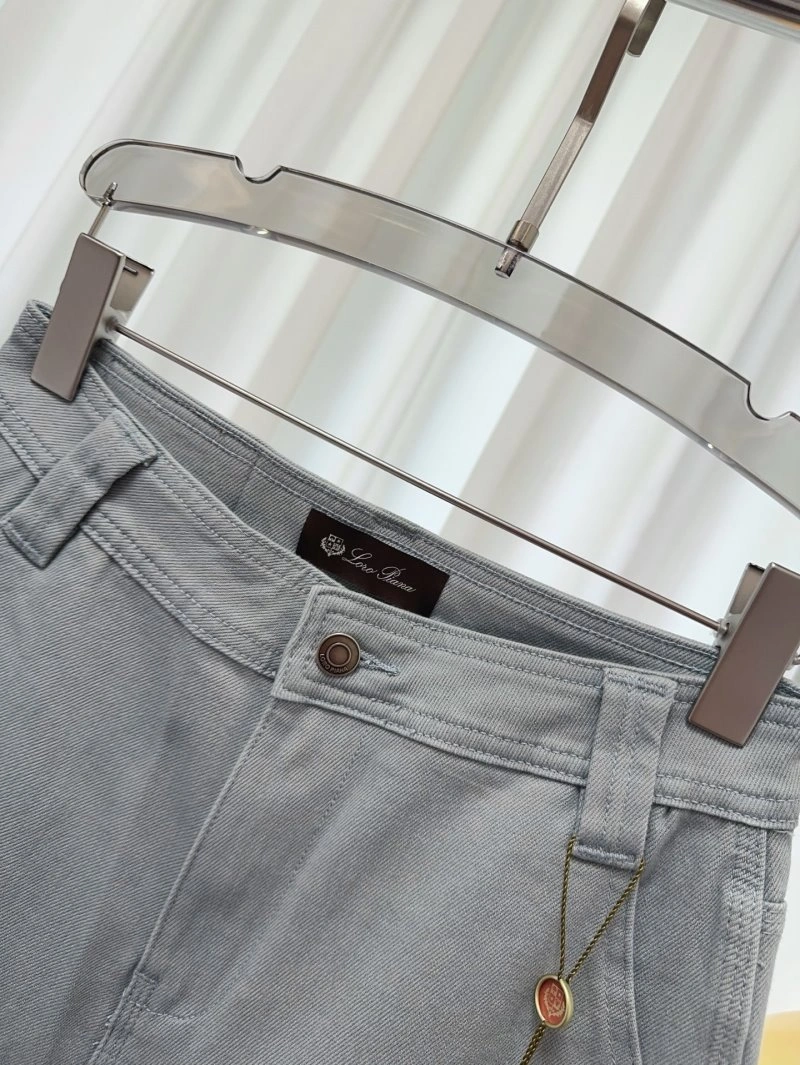OdorResistant Unclassified Brand Jeans 150596