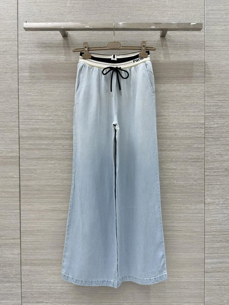 UrbanChic Unclassified Brand Jeans 150604