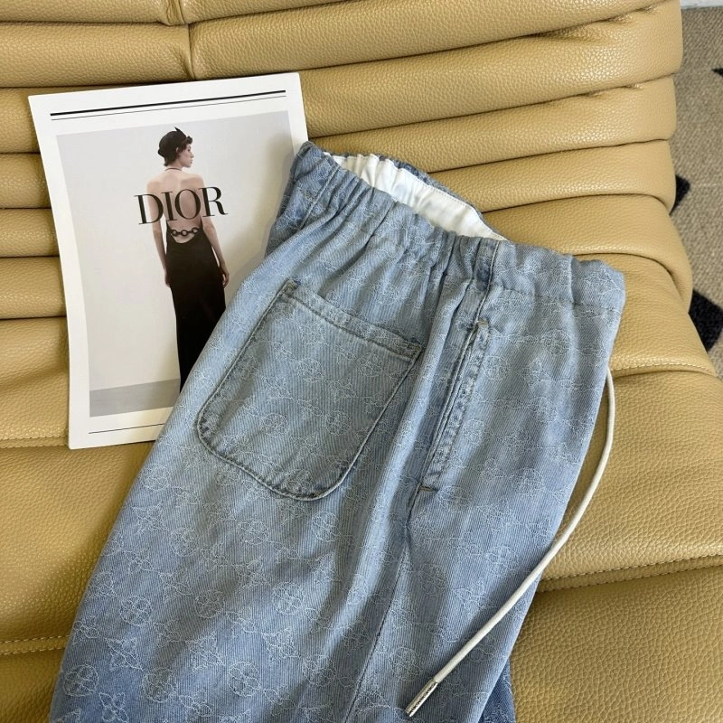 Fashionable Unclassified Brand Jeans 150574