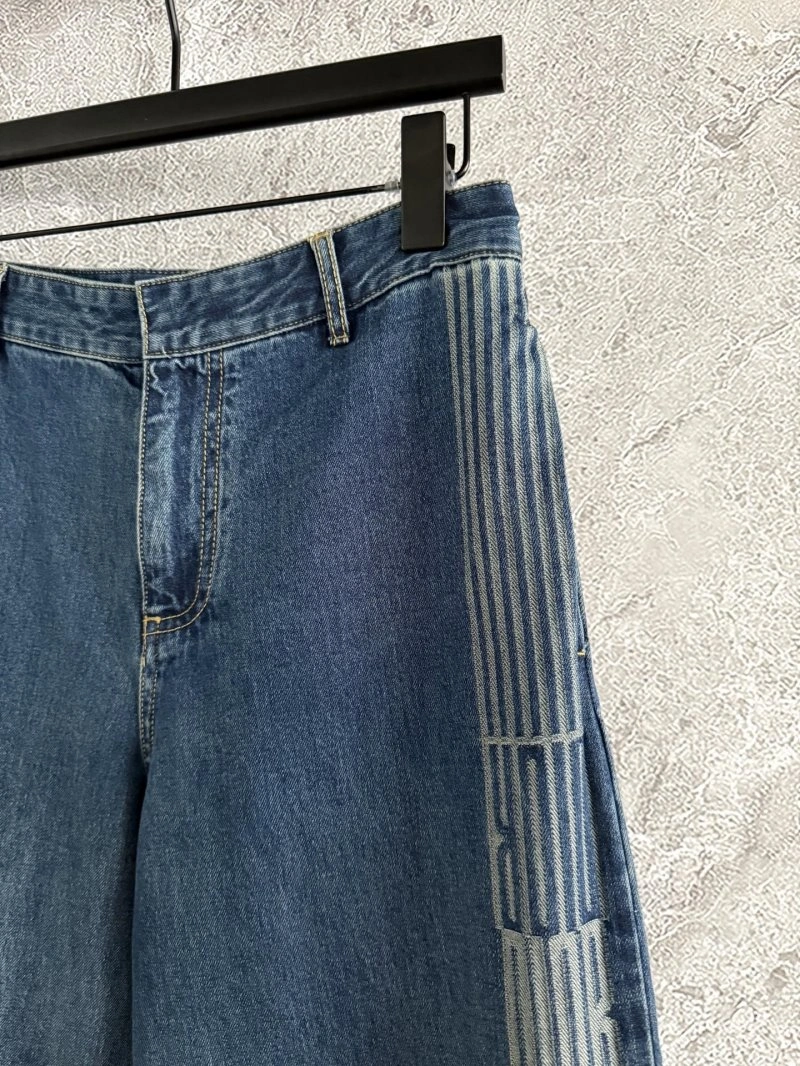 Durable Unclassified Brand Jeans 155603
