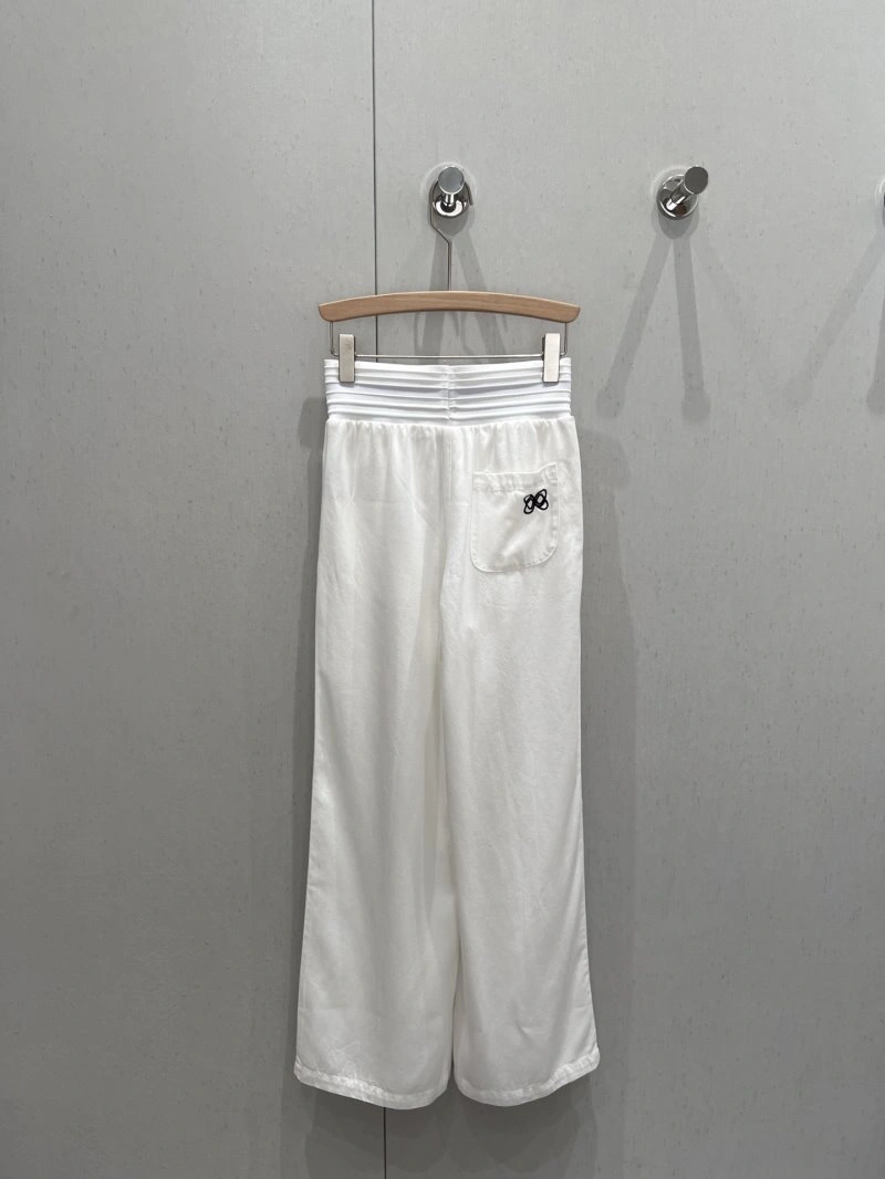 SmoothTexture Unclassified Brand Jeans 147673