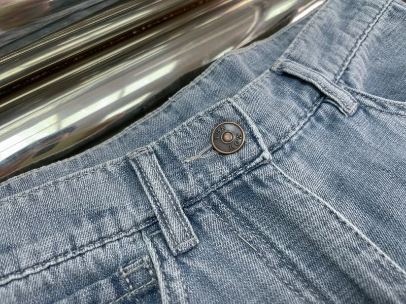 Bold Unclassified Brand Jeans 147656