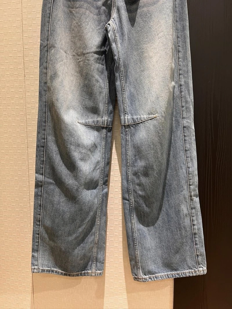 ComfortFit Unclassified Brand Jeans 147640