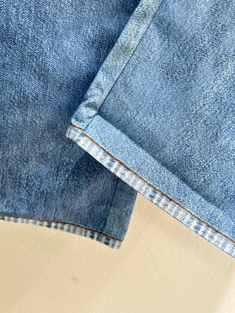 ModernLook Unclassified Brand Jeans 153828