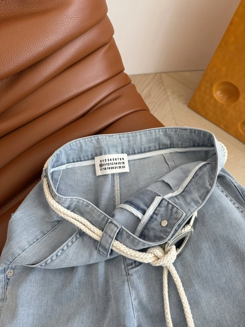 Cozy Unclassified Brand Jeans 153827