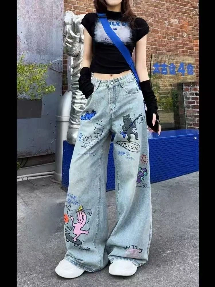 UrbanChic Unclassified Brand Jeans 153809
