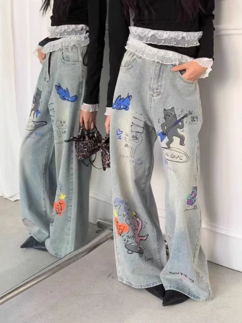 UrbanChic Unclassified Brand Jeans 153809