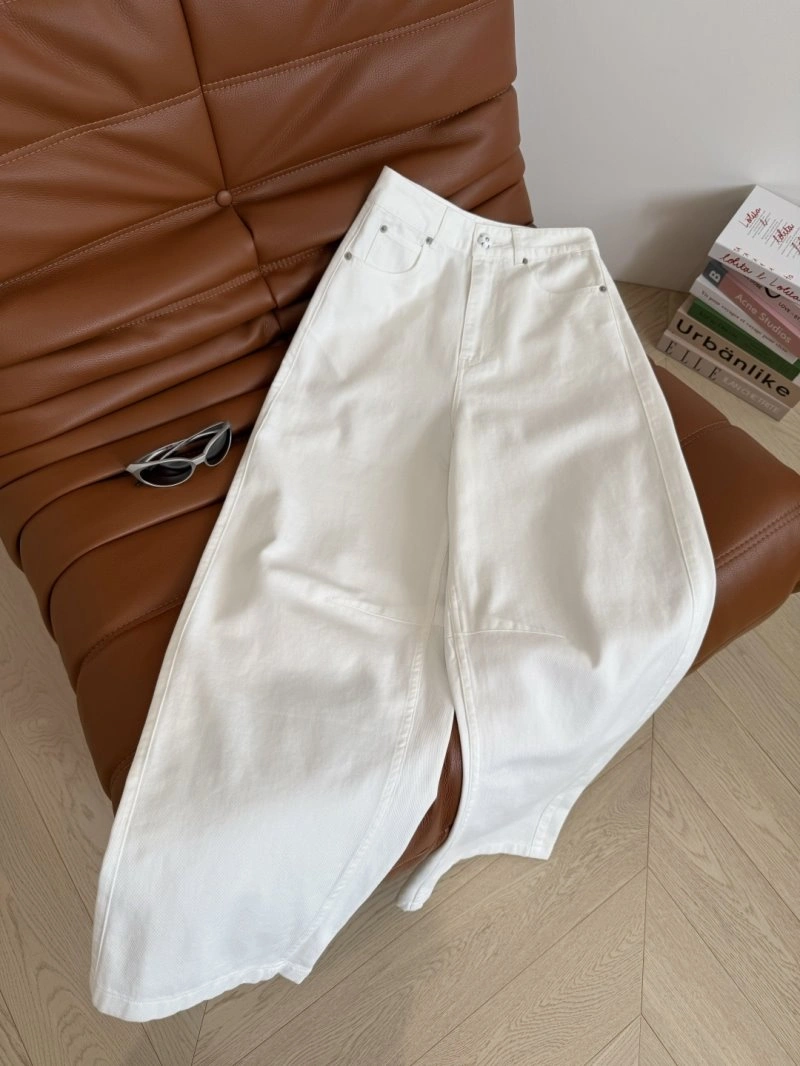 Durable Unclassified Brand Jeans 153810