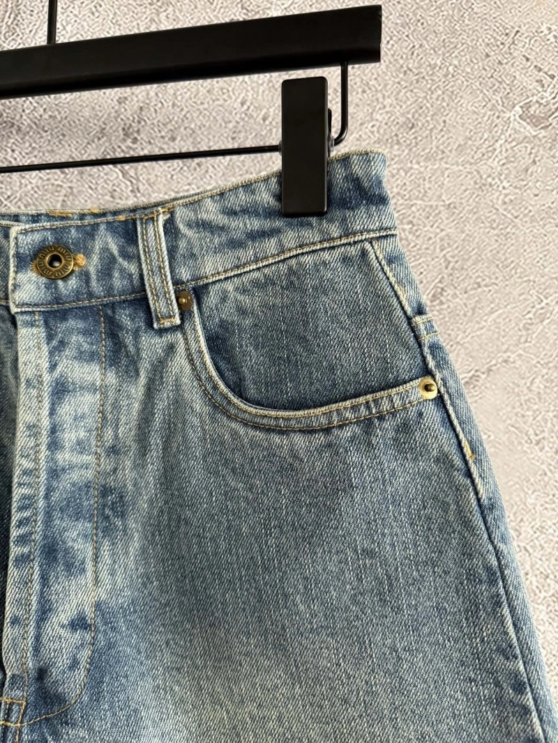 FashionForward Unclassified Brand Jeans 153808
