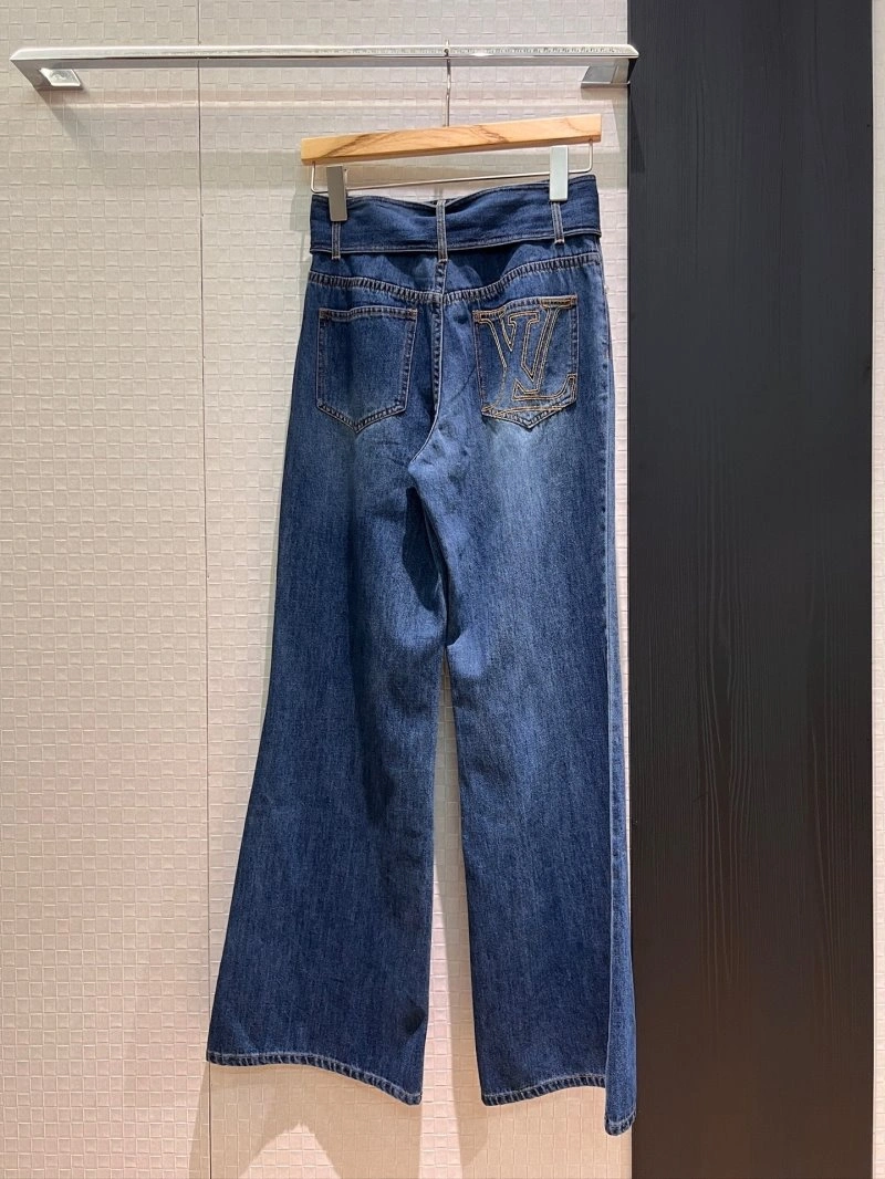 SoftTouch Unclassified Brand Jeans 153804